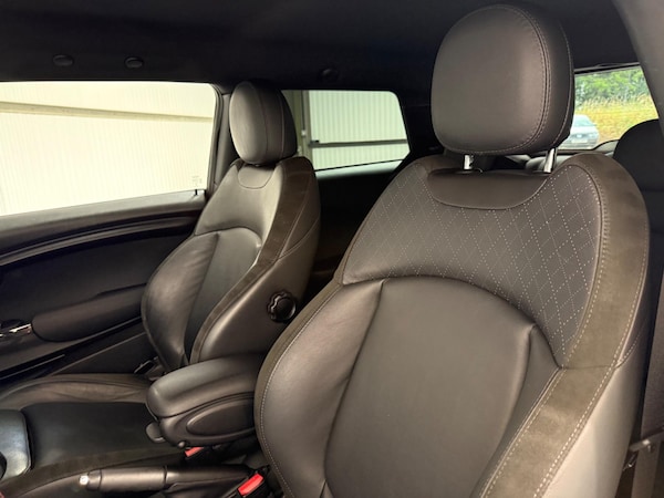 Used MINI Hatch 2018 for sale - 75081932: Photo 56