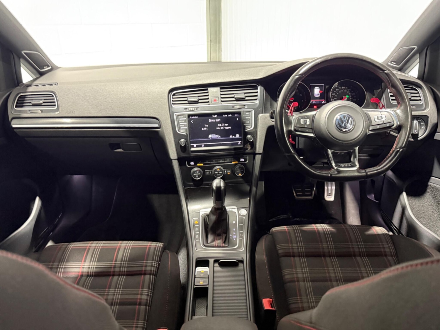 Used Volkswagen Golf 2016 for sale - 76585238: Photo 34