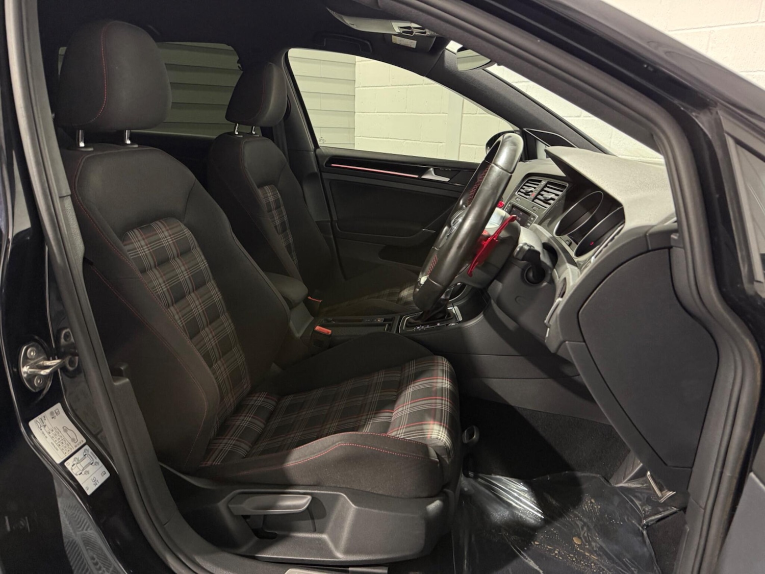 Used Volkswagen Golf 2016 for sale - 76585238: Photo 38