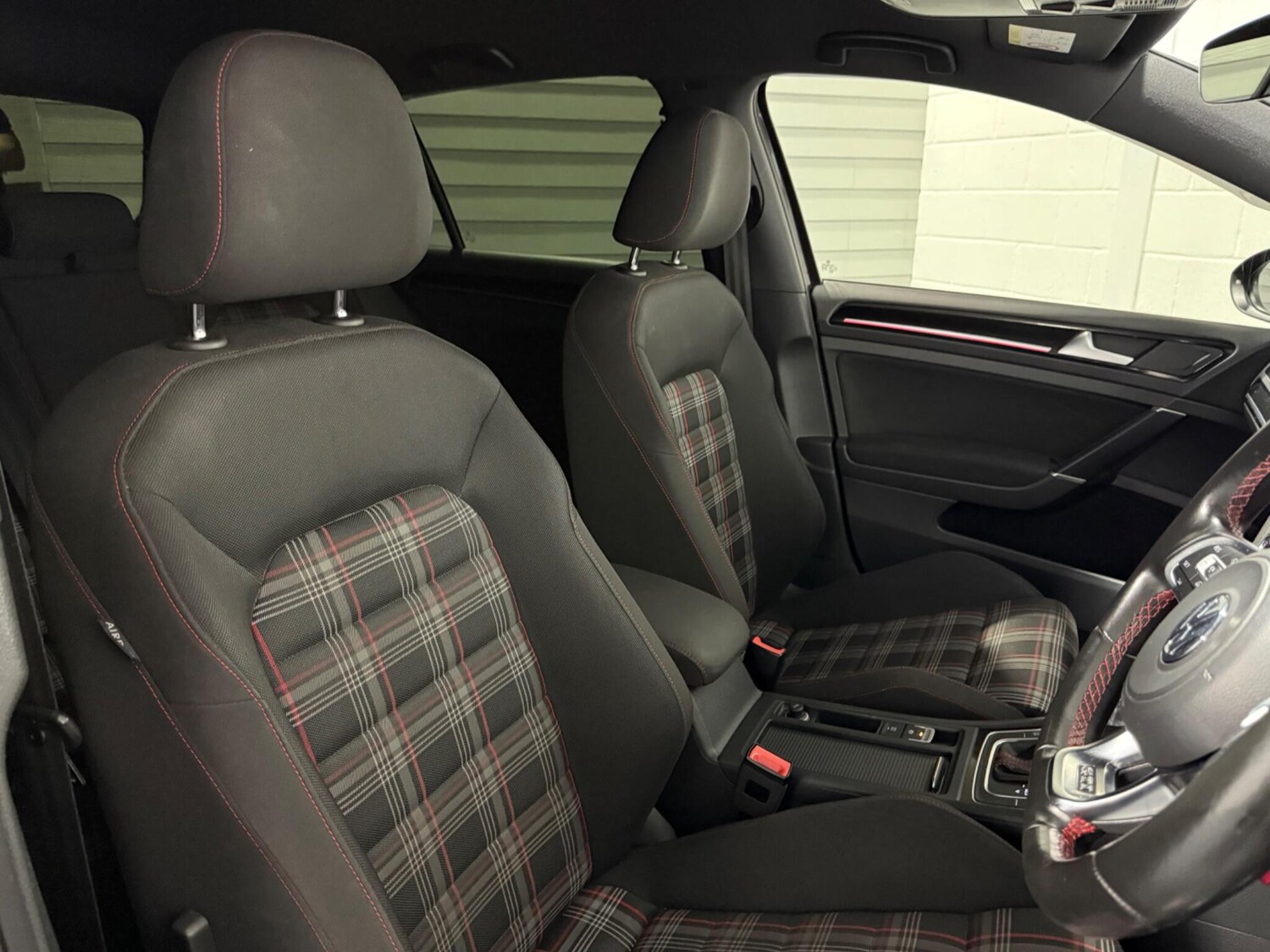 Used Volkswagen Golf 2016 for sale - 76585238: Photo 39