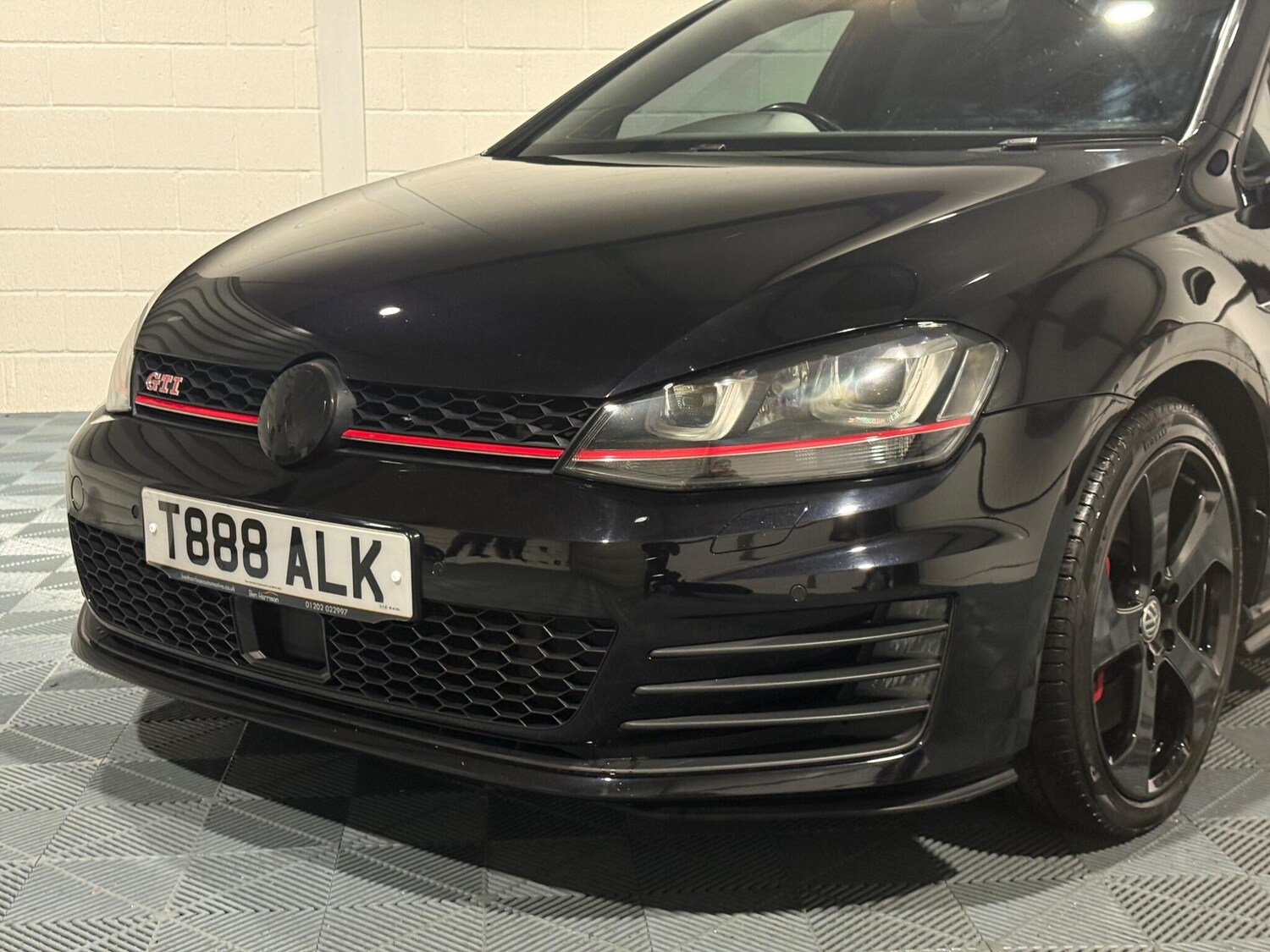 Used Volkswagen Golf 2016 for sale - 76585238: Photo 64