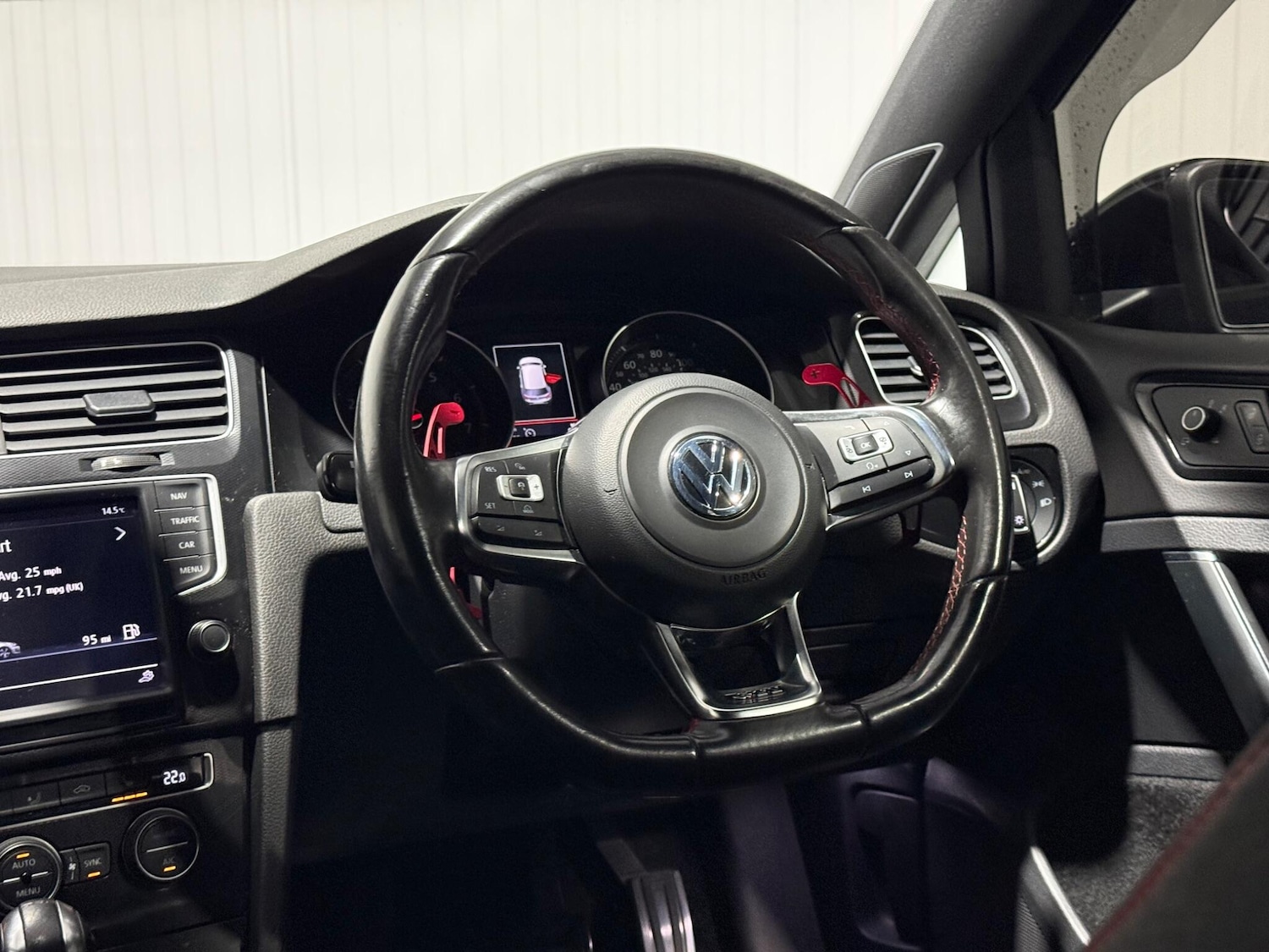 Used Volkswagen Golf 2016 for sale - 76585238: Photo 70