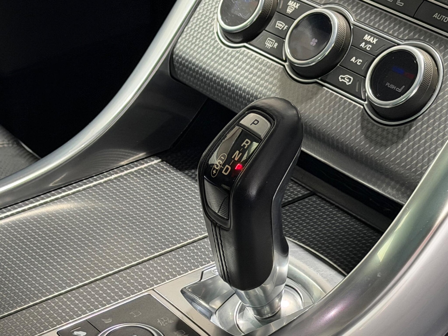 Used Land Rover Range Rover Sport 2015 for sale - 77957447: Photo 33