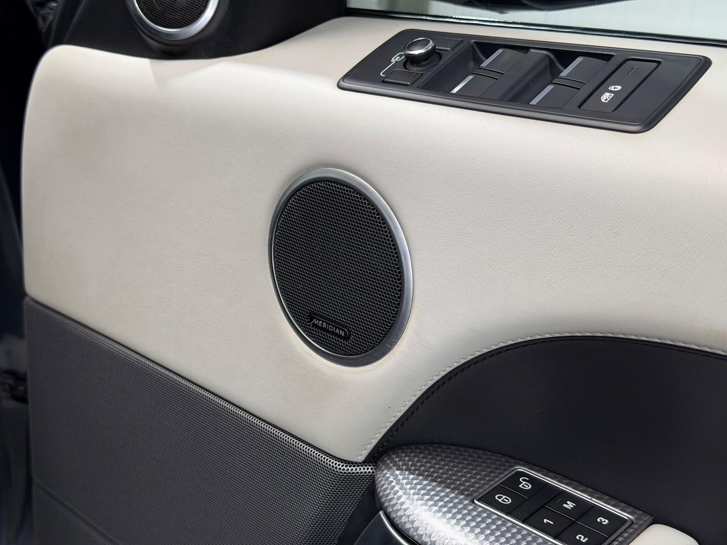 Used Land Rover Range Rover Sport 2015 for sale - 77957447: Photo 50