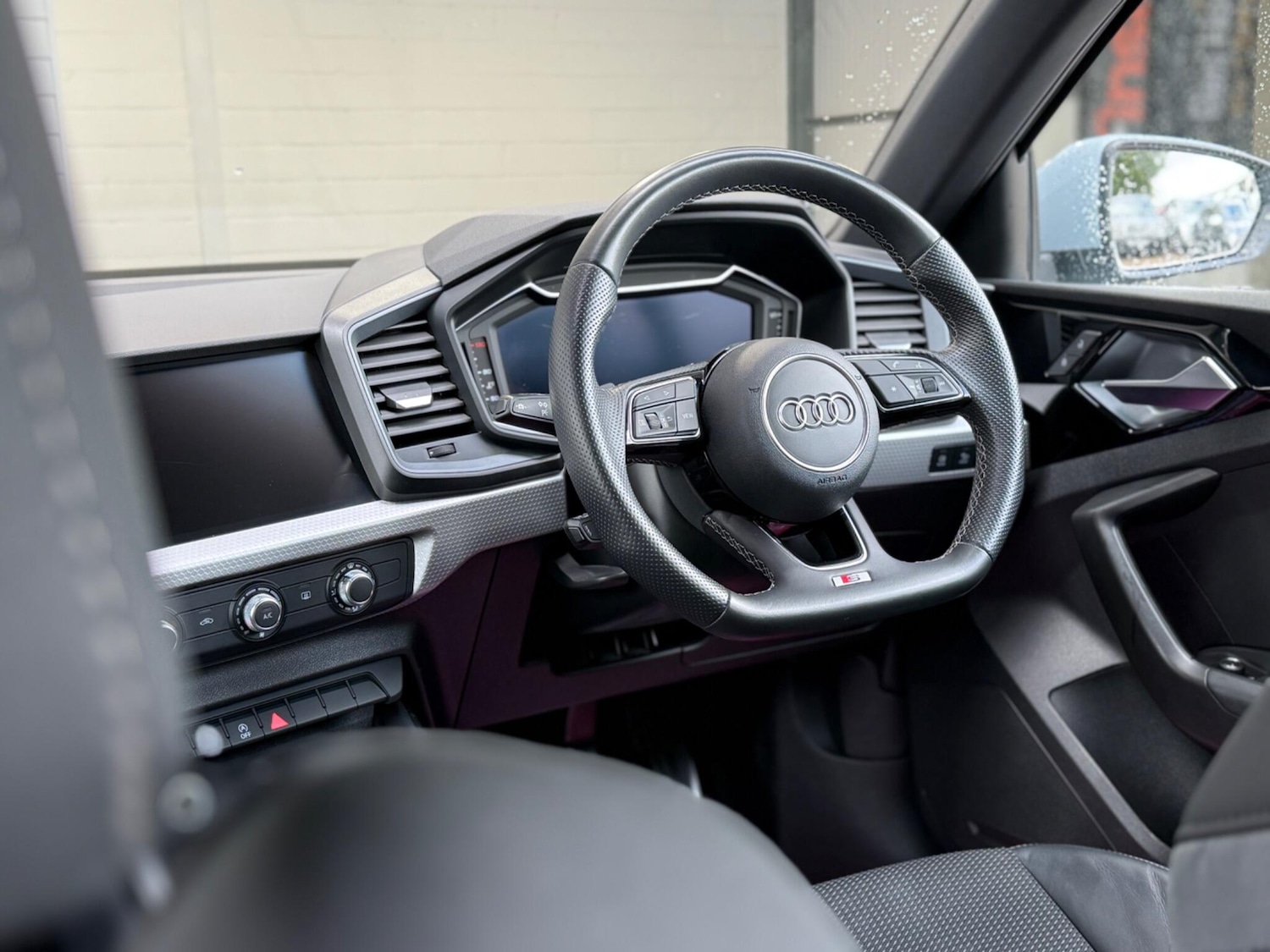 Used Audi A1 2023 for sale - 76988937: Photo 21