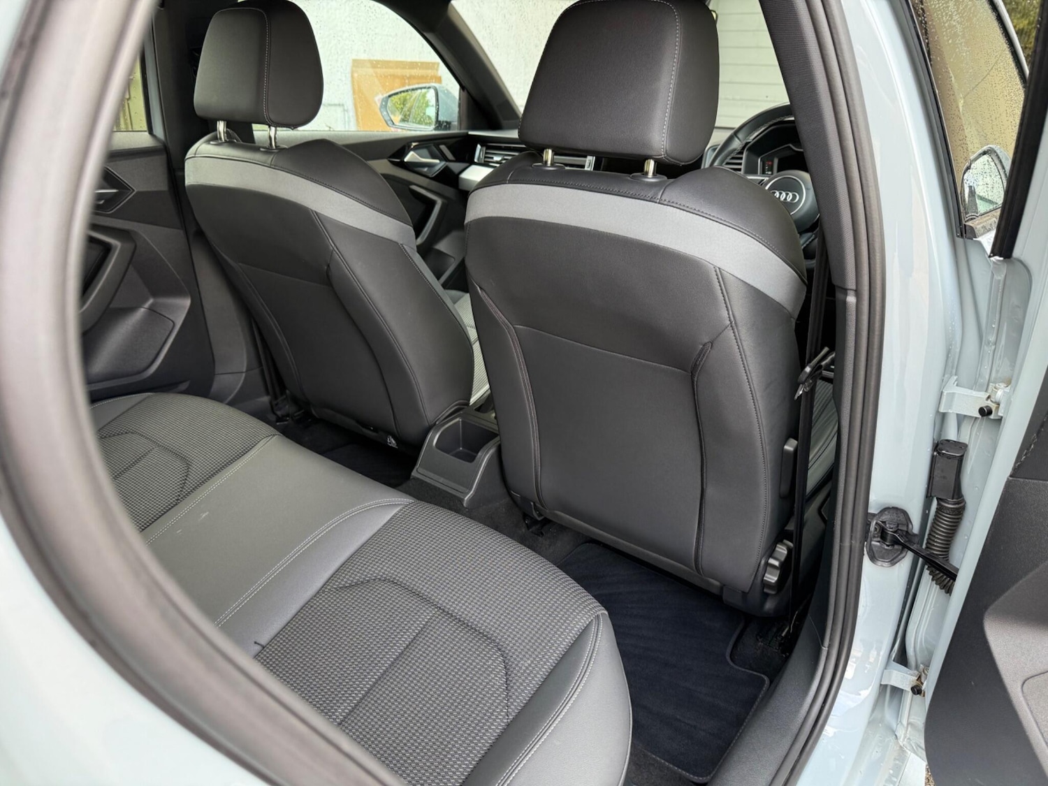 Used Audi A1 2023 for sale - 76988937: Photo 27