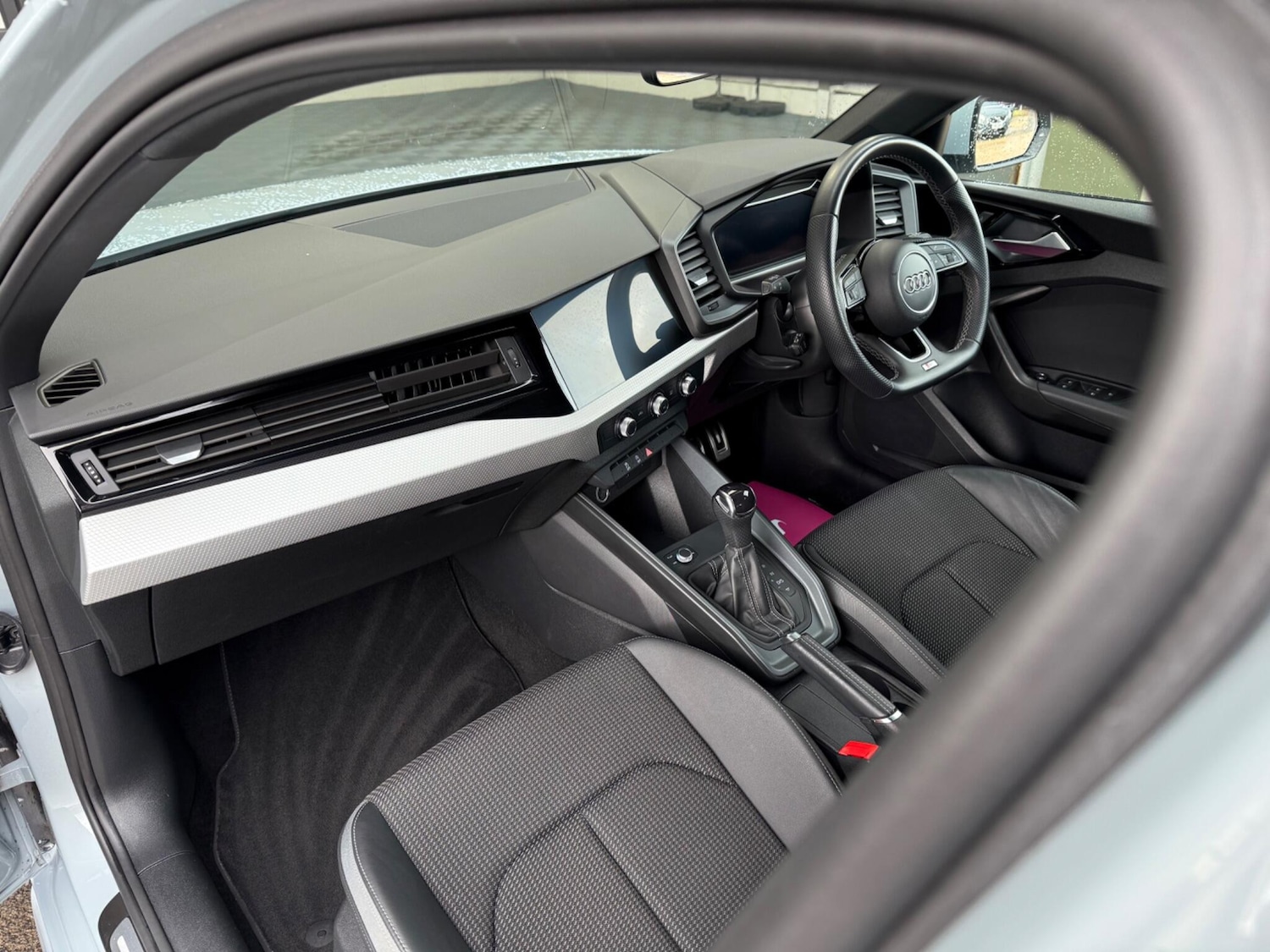 Used Audi A1 2023 for sale - 76988937: Photo 3