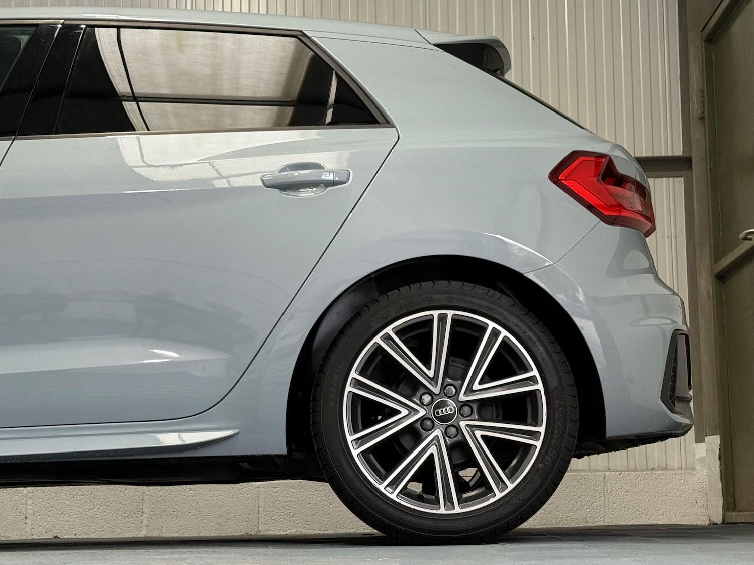 Used Audi A1 2023 for sale - 76988937: Photo 38