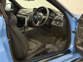 Used BMW M4 2015 for sale - 76398628: Photo