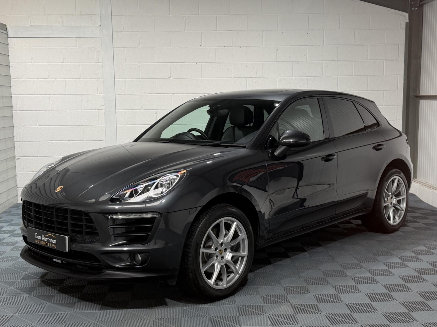 Used Porsche Macan 2017 for sale - 78184477: Photo 12