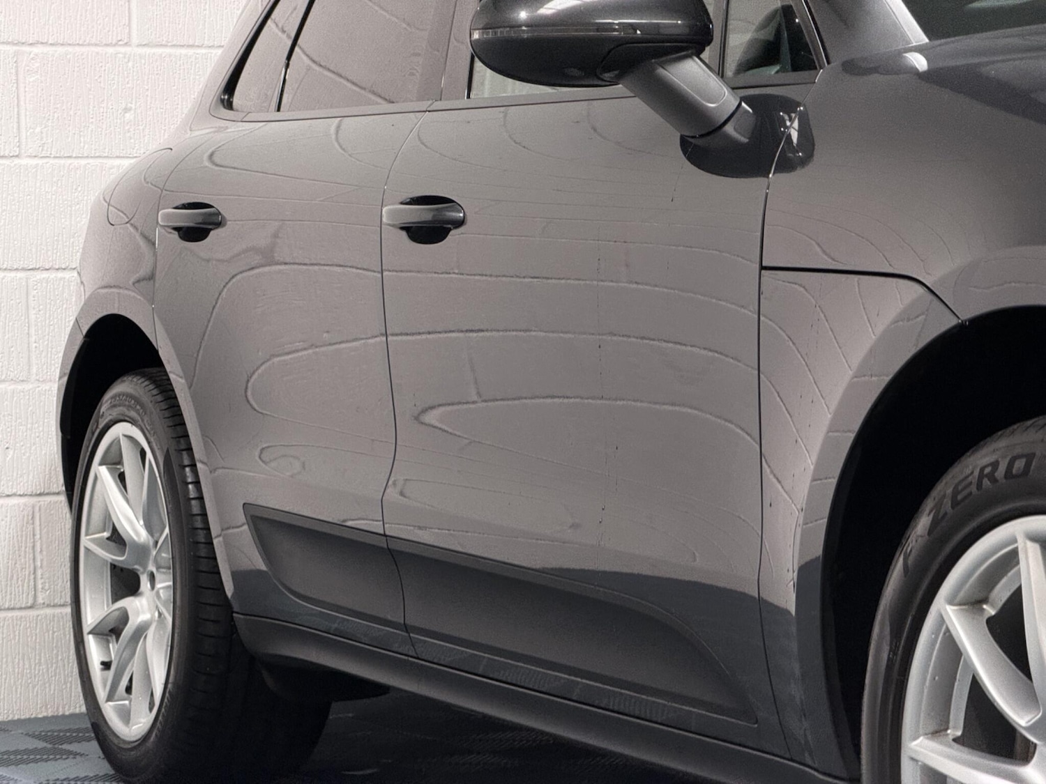 Used Porsche Macan 2017 for sale - 78184477: Photo 71