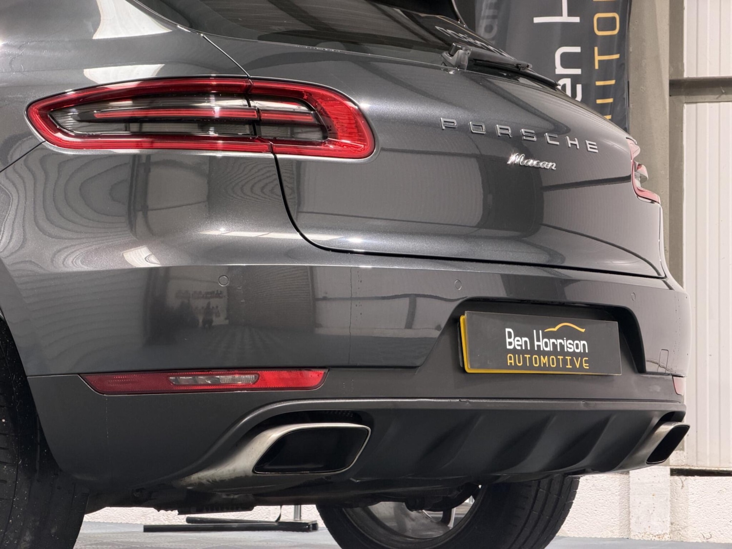 Used Porsche Macan 2017 for sale - 78184477: Photo 76
