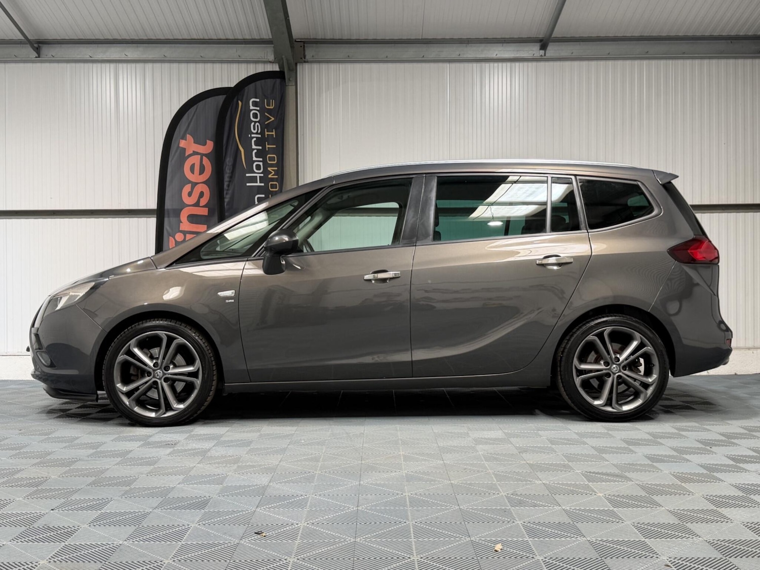 Used Vauxhall Zafira Tourer for sale - 78115394: Photo 16