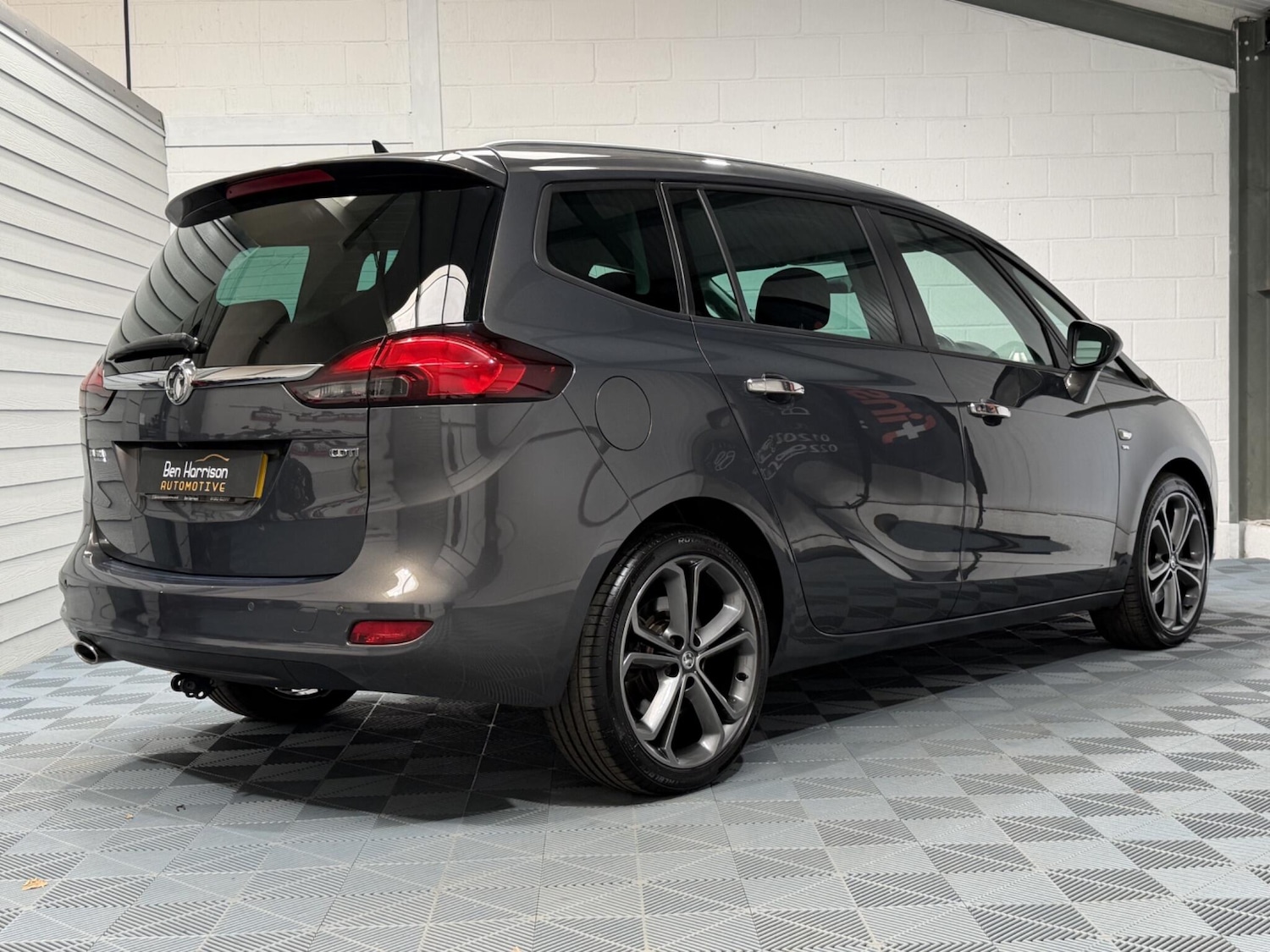 Used Vauxhall Zafira Tourer for sale - 78115394: Photo 24