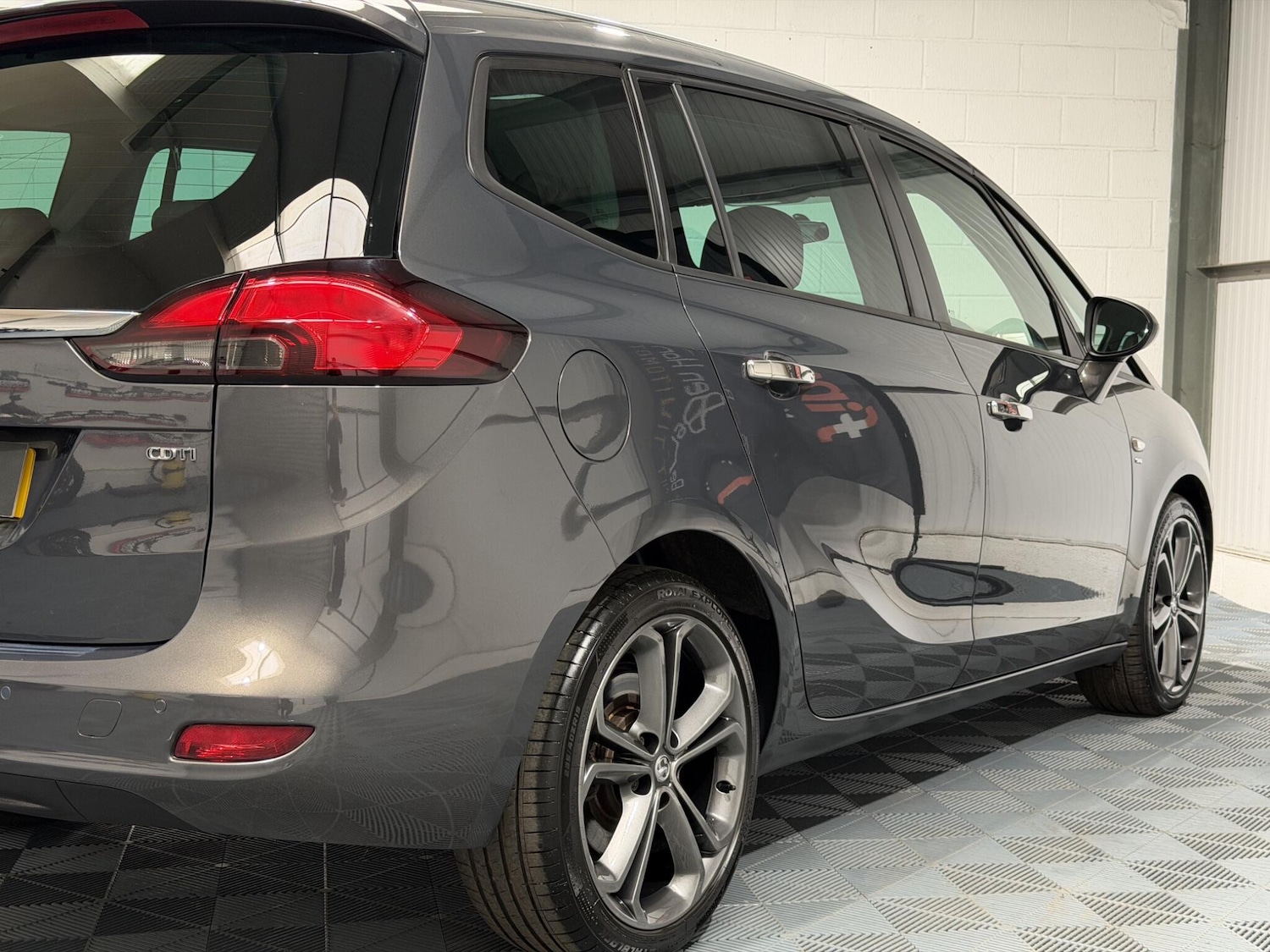 Used Vauxhall Zafira Tourer for sale - 78115394: Photo 26