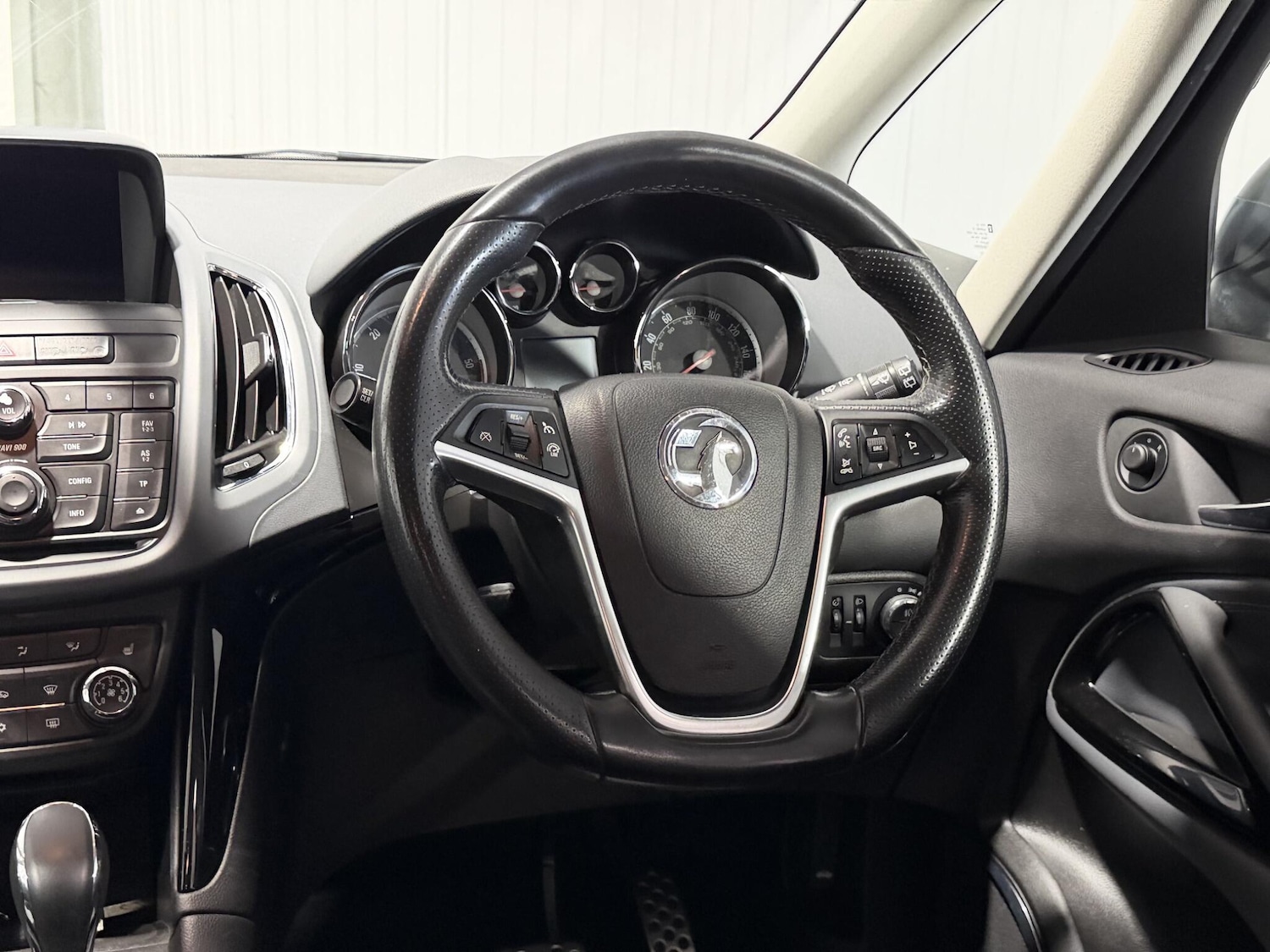 Used Vauxhall Zafira Tourer for sale - 78115394: Photo 54