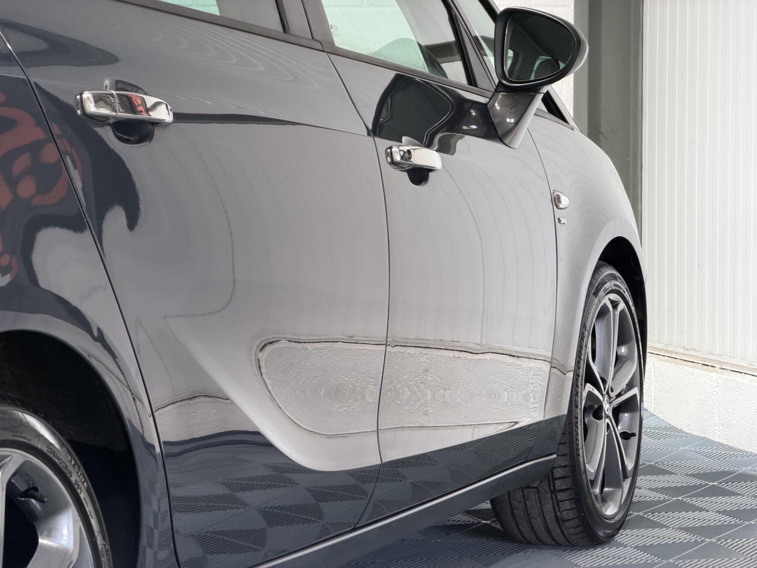 Used Vauxhall Zafira Tourer for sale - 78115394: Photo 9