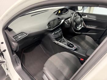 Used Peugeot 308 2019 for sale - 79774637: Photo