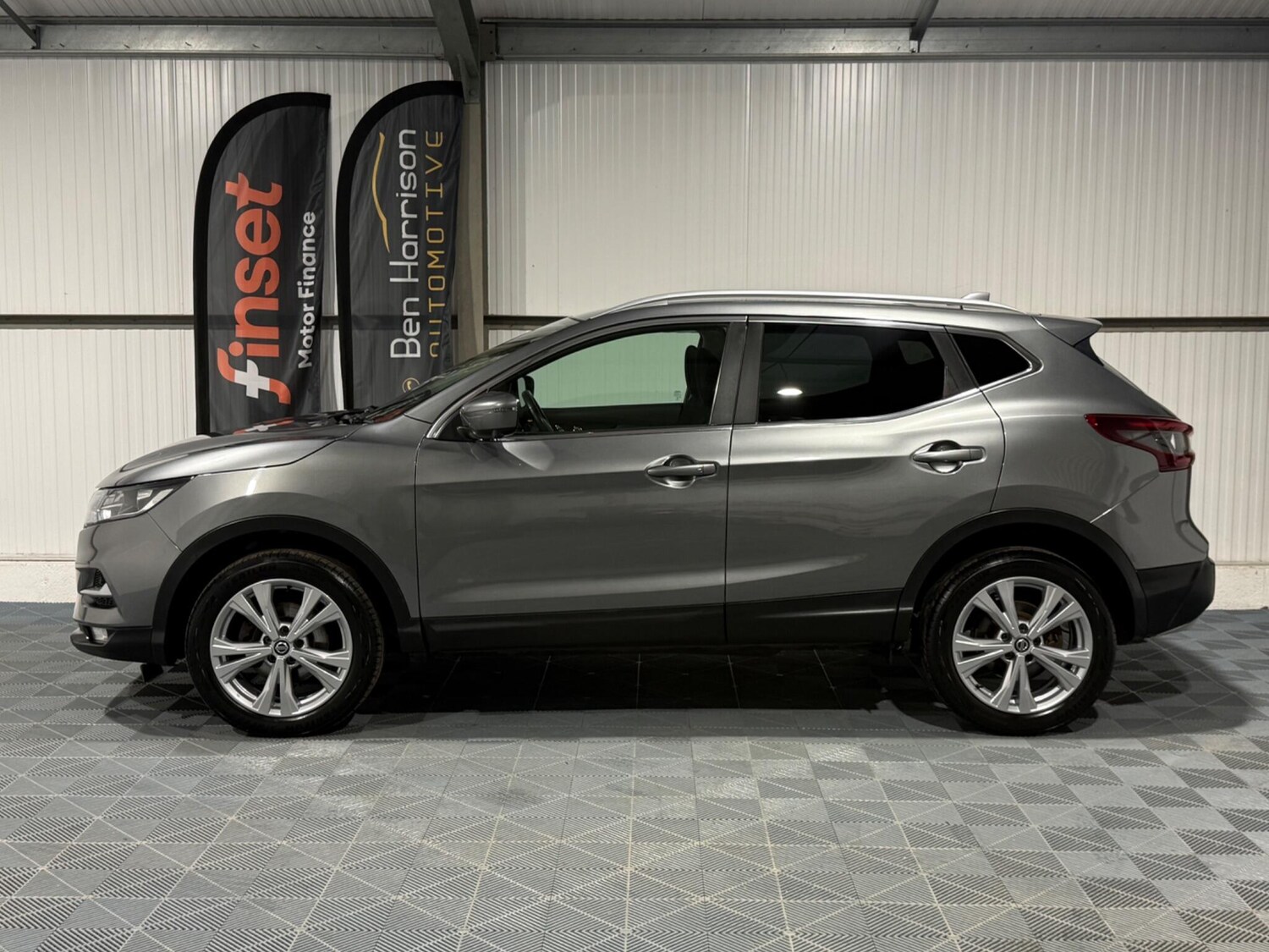 Used Nissan Qashqai for sale - 77496613: Photo 17