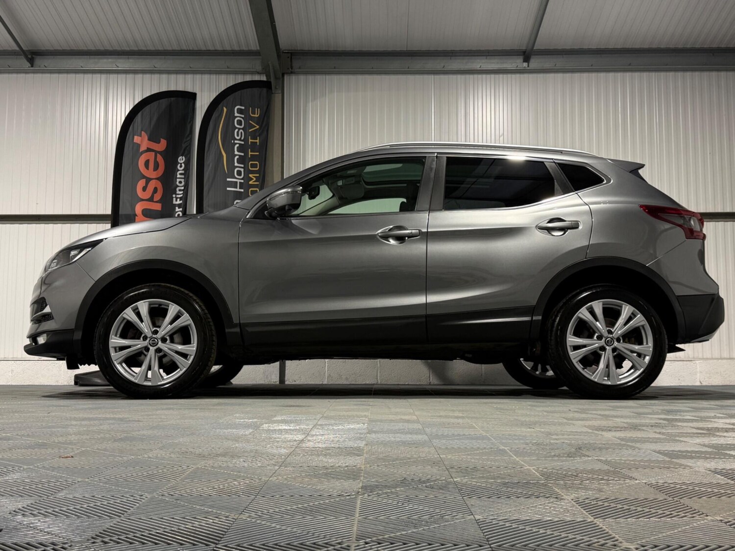 Used Nissan Qashqai for sale - 77496613: Photo 18