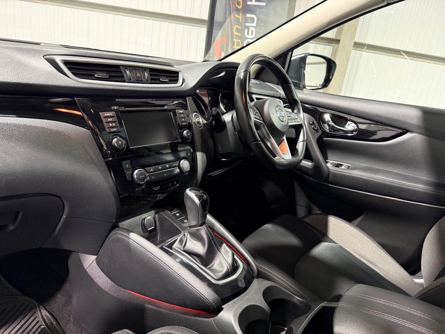 Used Nissan Qashqai for sale - 77496613: Photo 33