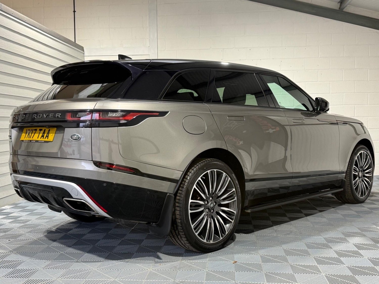 Used Land Rover Range Rover Velar for sale - 76457075: Photo 24
