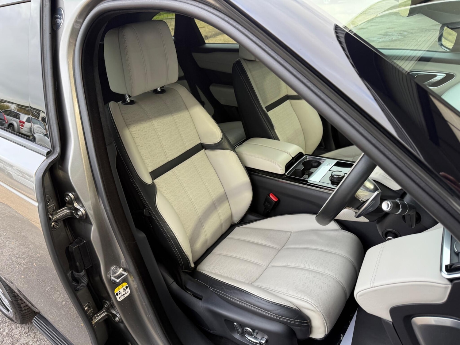 Used Land Rover Range Rover Velar for sale - 76457075: Photo 35