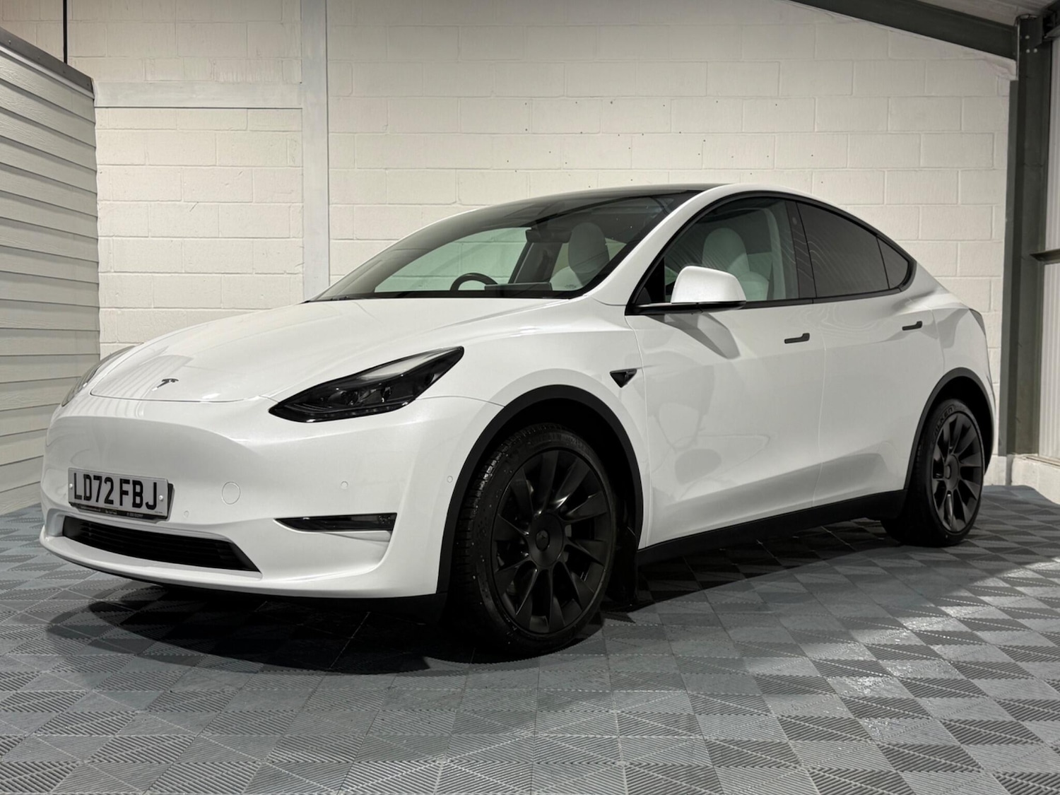 Used Tesla Model Y 2022 for sale - 76585236: Photo 14