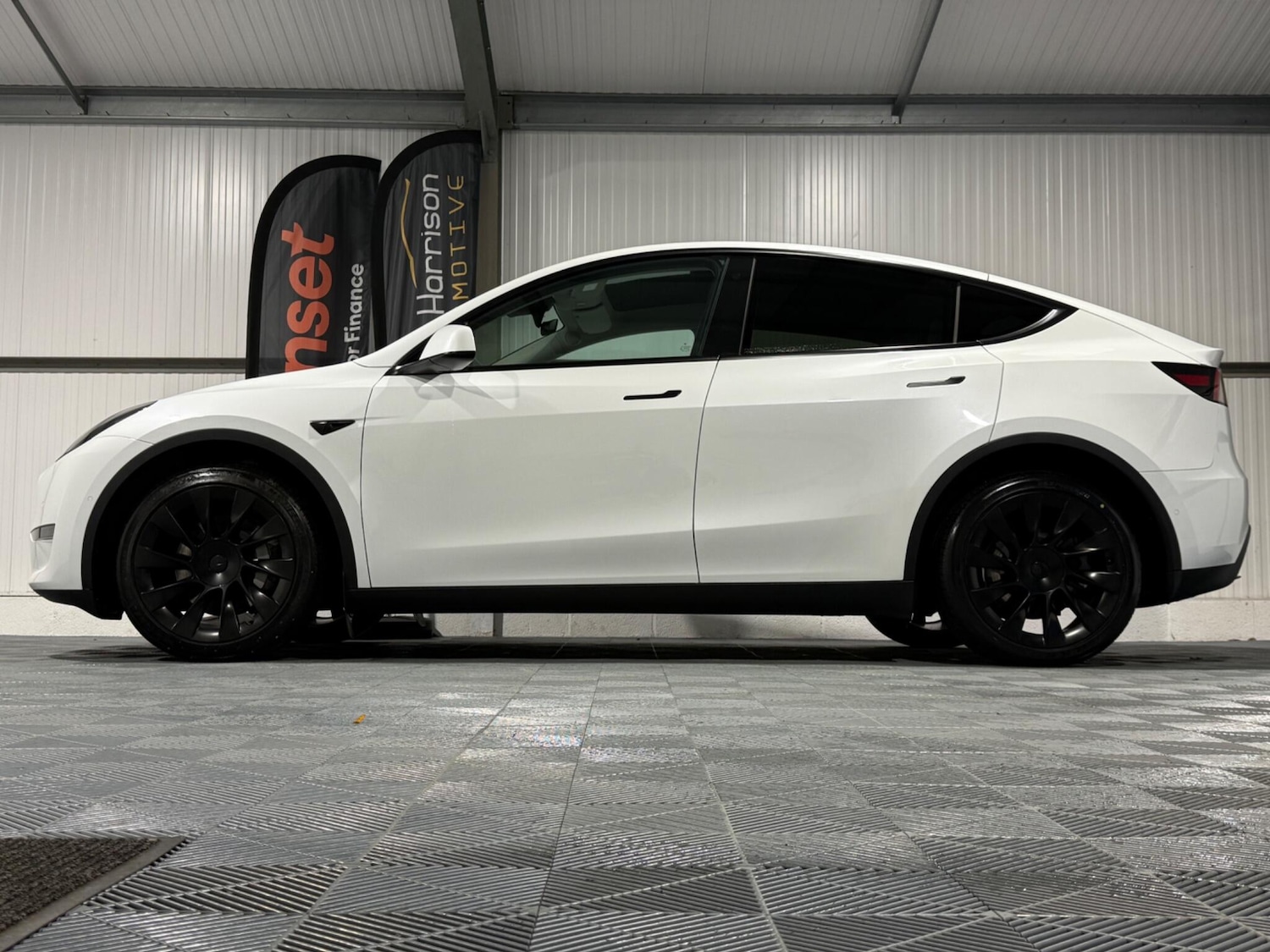 Used Tesla Model Y 2022 for sale - 76585236: Photo 21