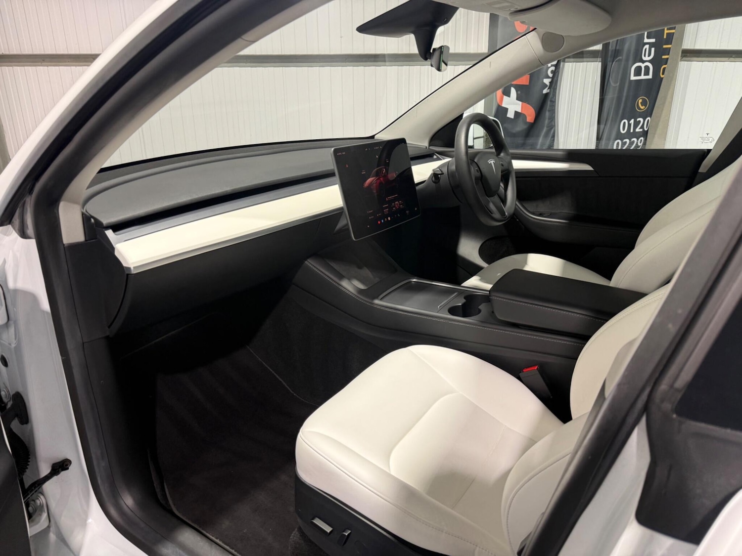 Used Tesla Model Y 2022 for sale - 76585236: Photo 3