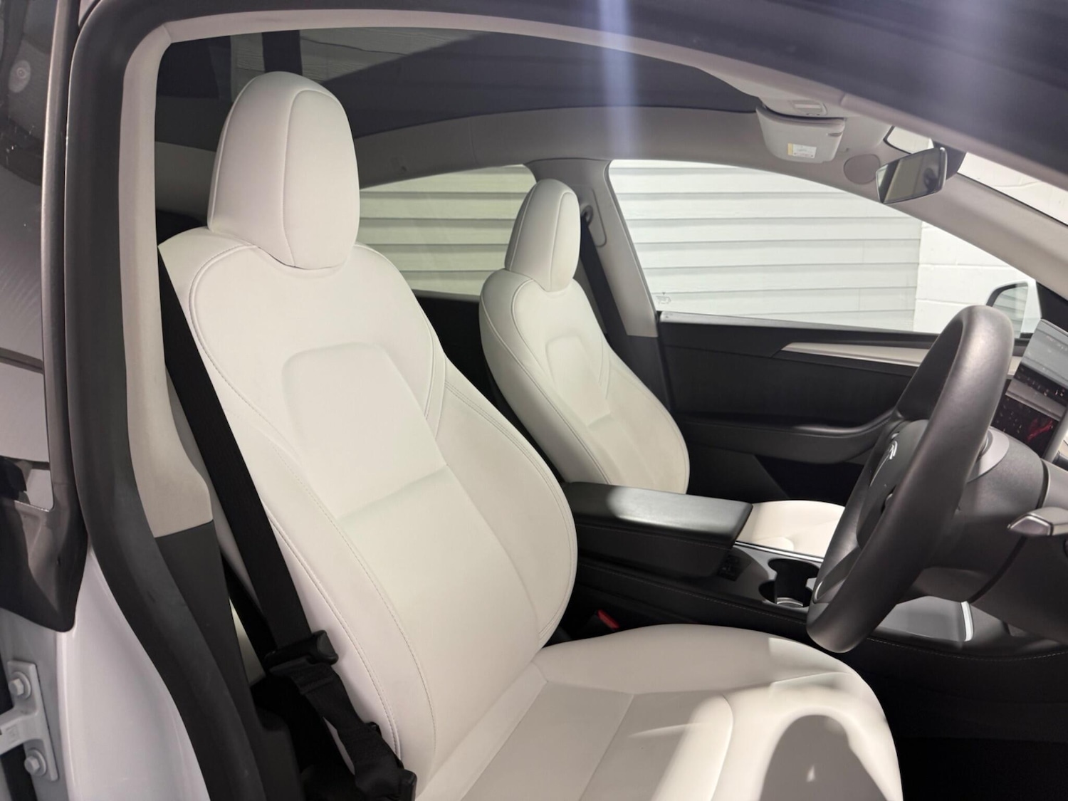 Used Tesla Model Y 2022 for sale - 76585236: Photo 35