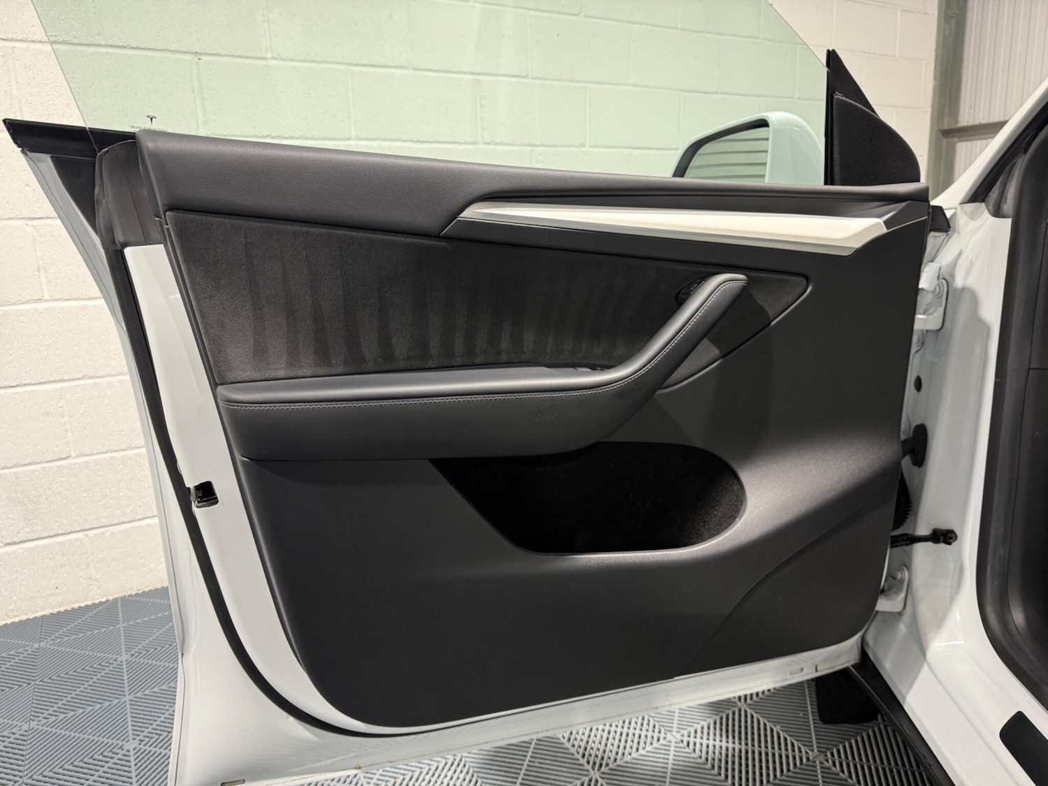 Used Tesla Model Y 2022 for sale - 76585236: Photo 43