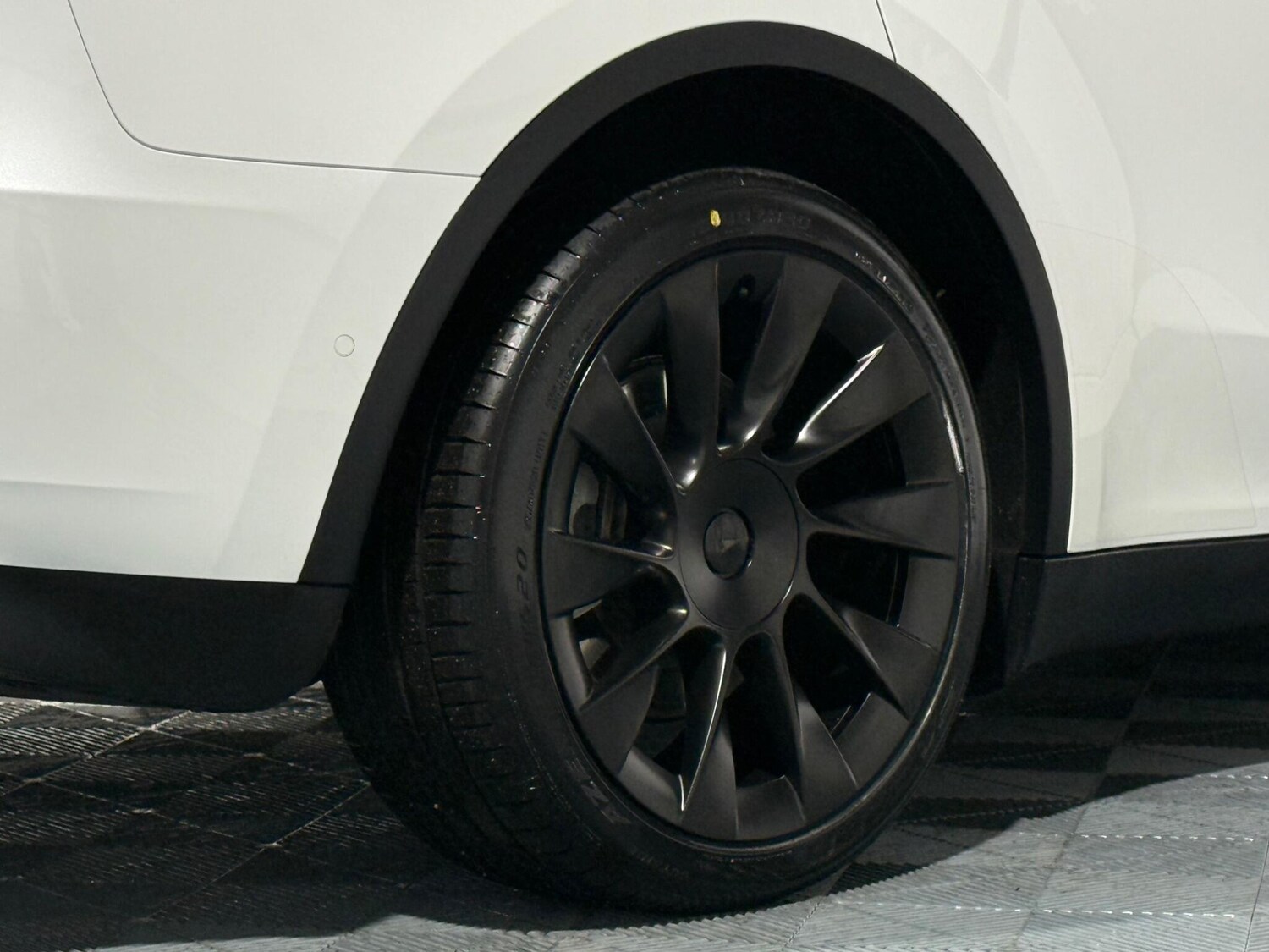 Used Tesla Model Y 2022 for sale - 76585236: Photo 51