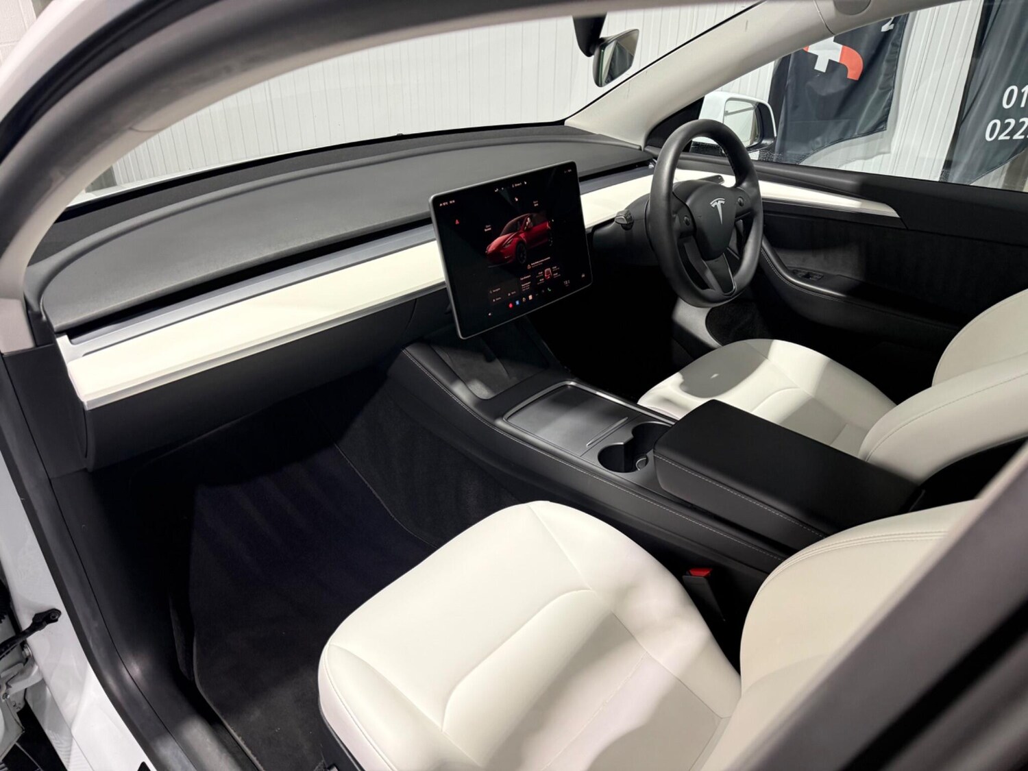 Used Tesla Model Y 2022 for sale - 76585236: Photo 68