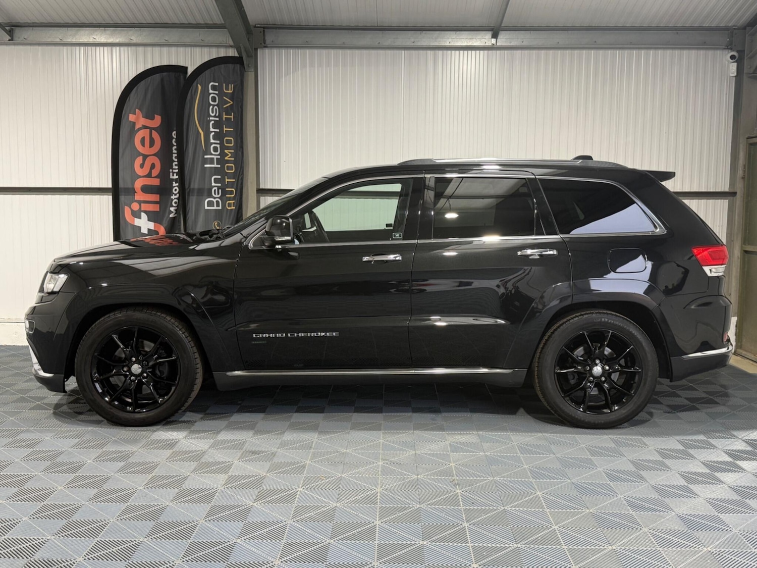 Used Jeep Grand Cherokee 2014 for sale - 76348993: Photo 17