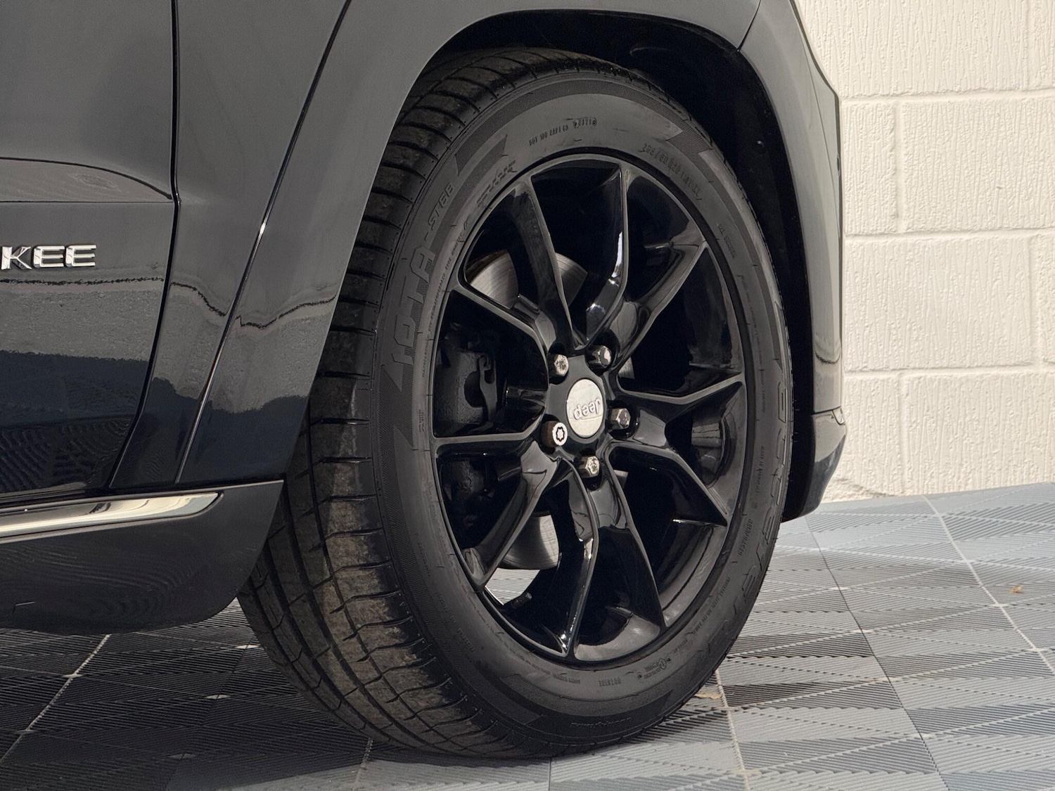 Used Jeep Grand Cherokee 2014 for sale - 76348993: Photo 59
