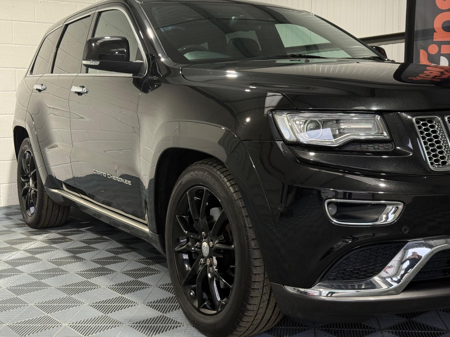 Used Jeep Grand Cherokee 2014 for sale - 76348993: Photo 9