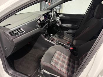 Used Volkswagen Polo 2019 for sale - 75634550: Photo