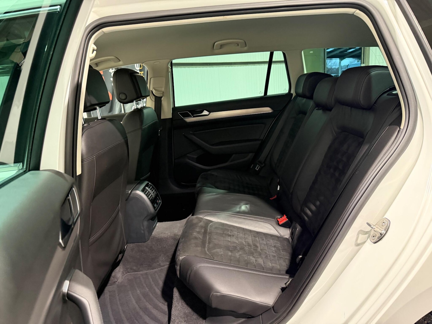 Used Volkswagen Passat 2015 for sale - 77175293: Photo 38