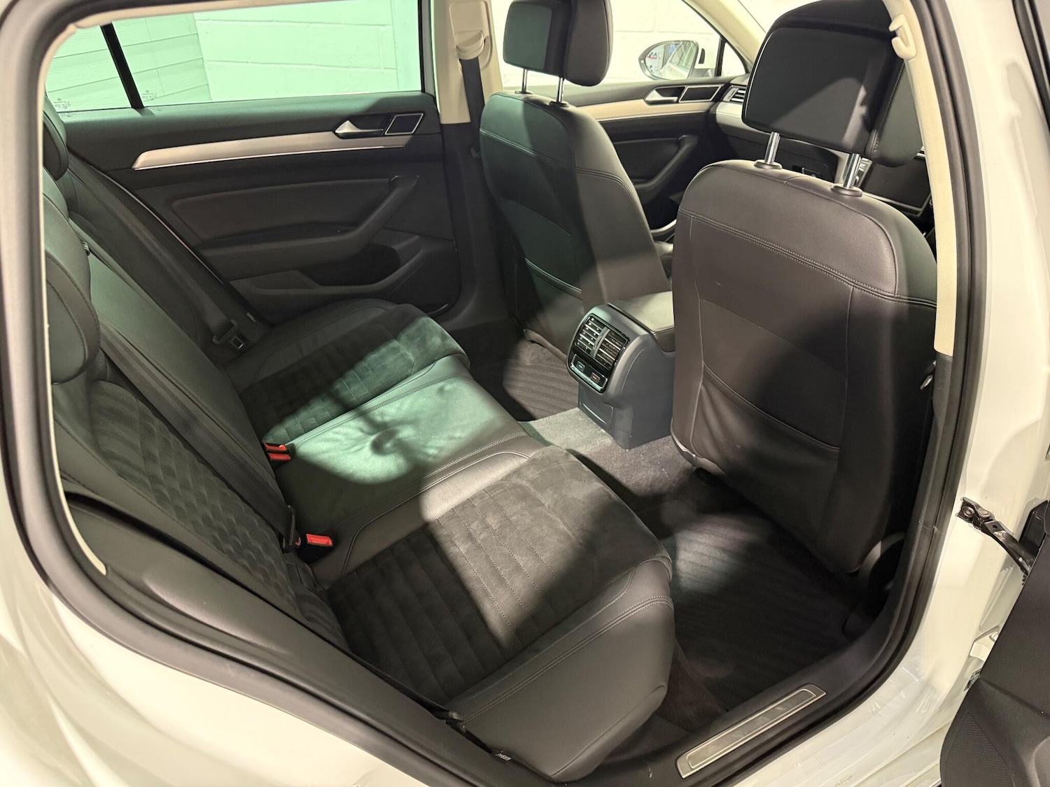 Used Volkswagen Passat 2015 for sale - 77175293: Photo 39