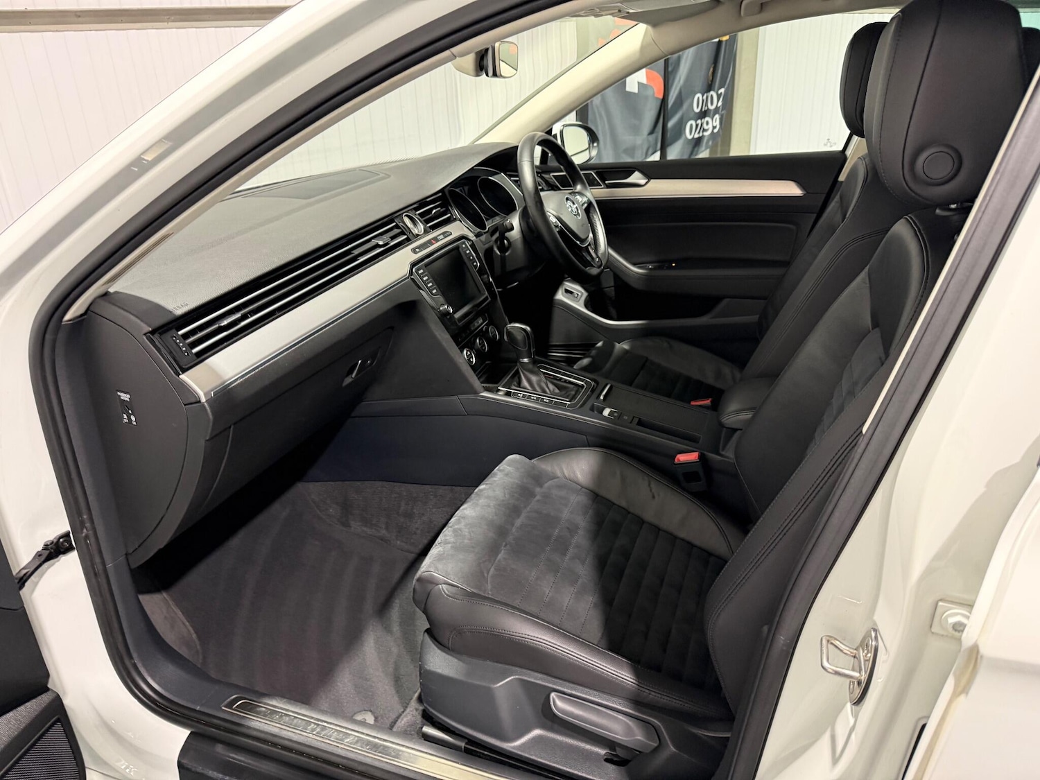 Used Volkswagen Passat 2015 for sale - 77175293: Photo 45