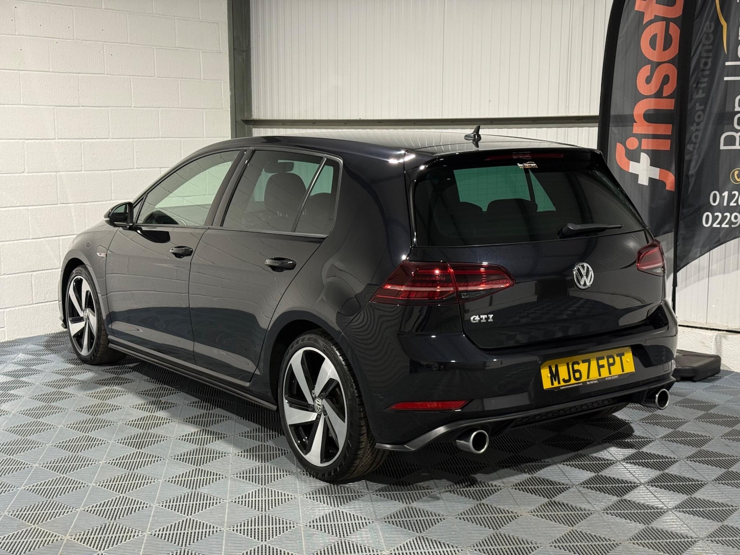 Used Volkswagen Golf 2017 for sale - 76832532: Photo 15