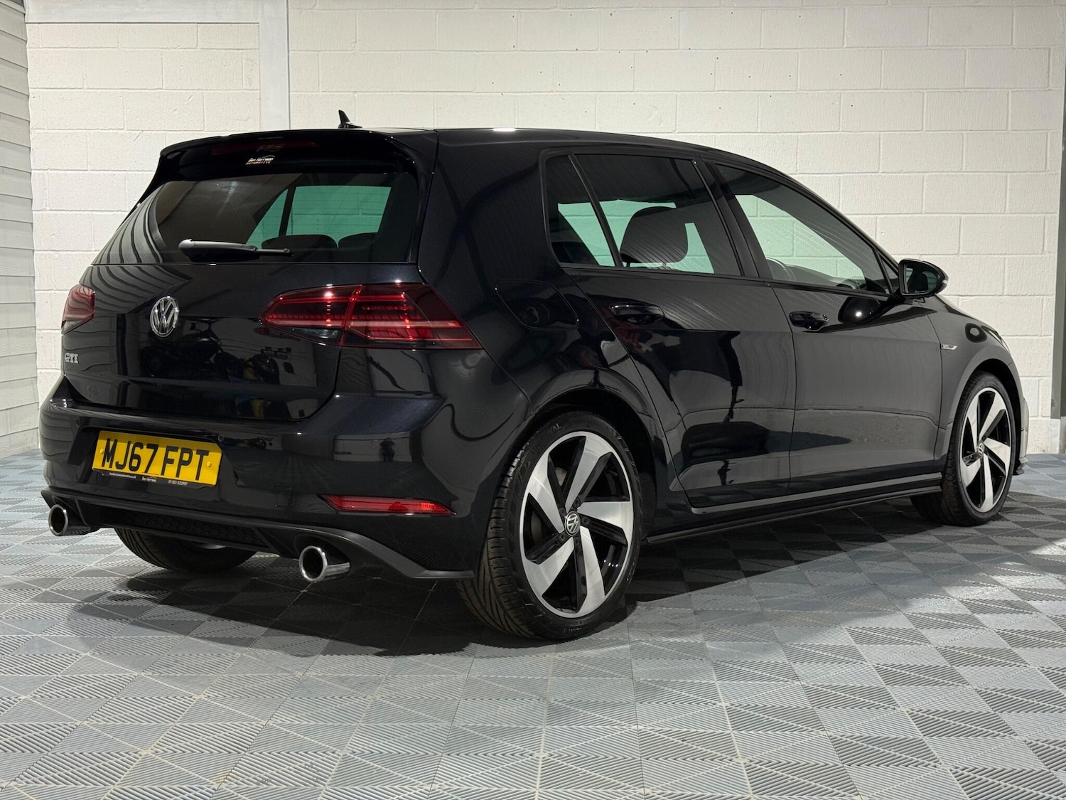 Used Volkswagen Golf 2017 for sale - 76832532: Photo 34