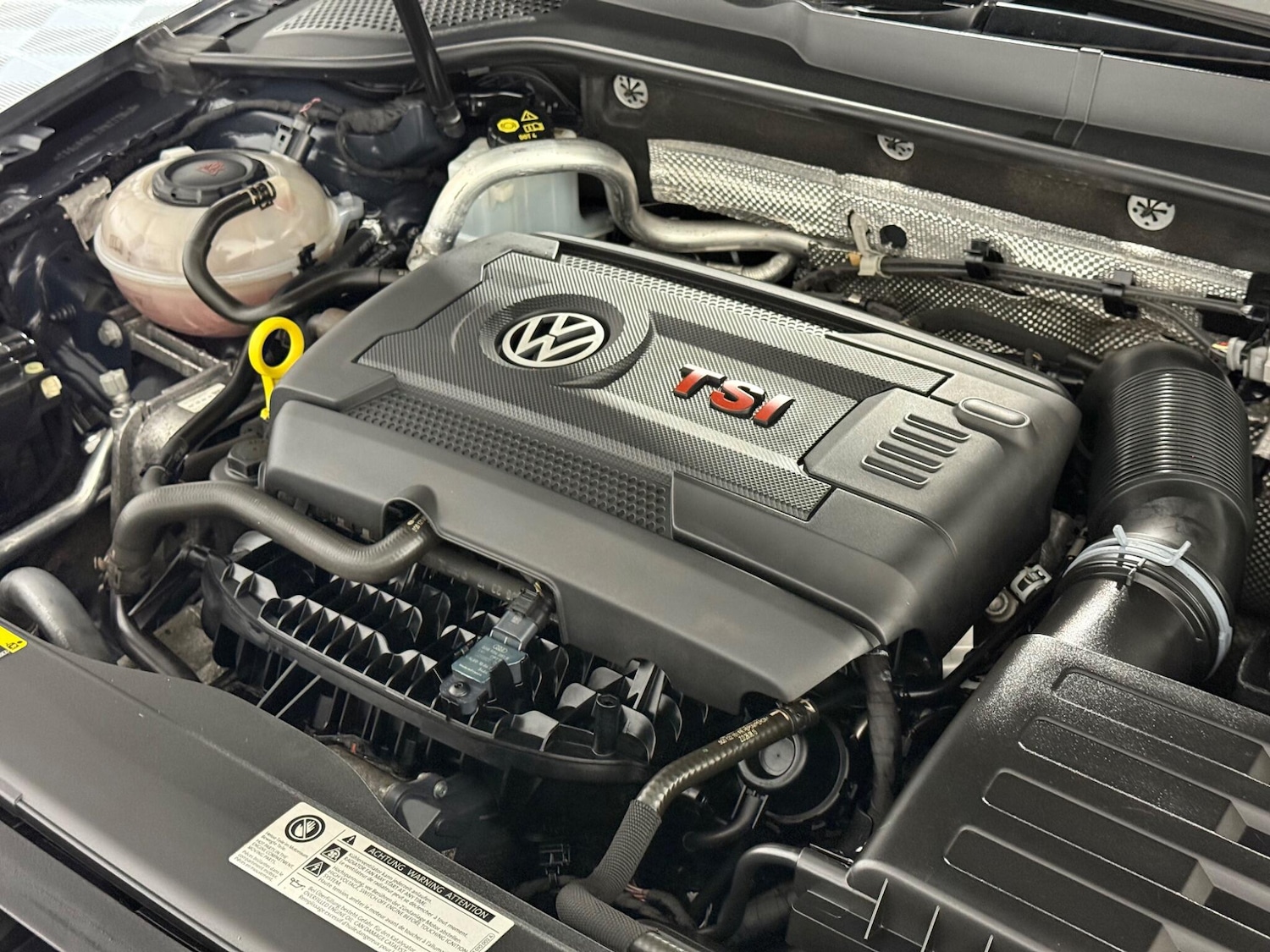 Used Volkswagen Golf 2017 for sale - 76832532: Photo 49