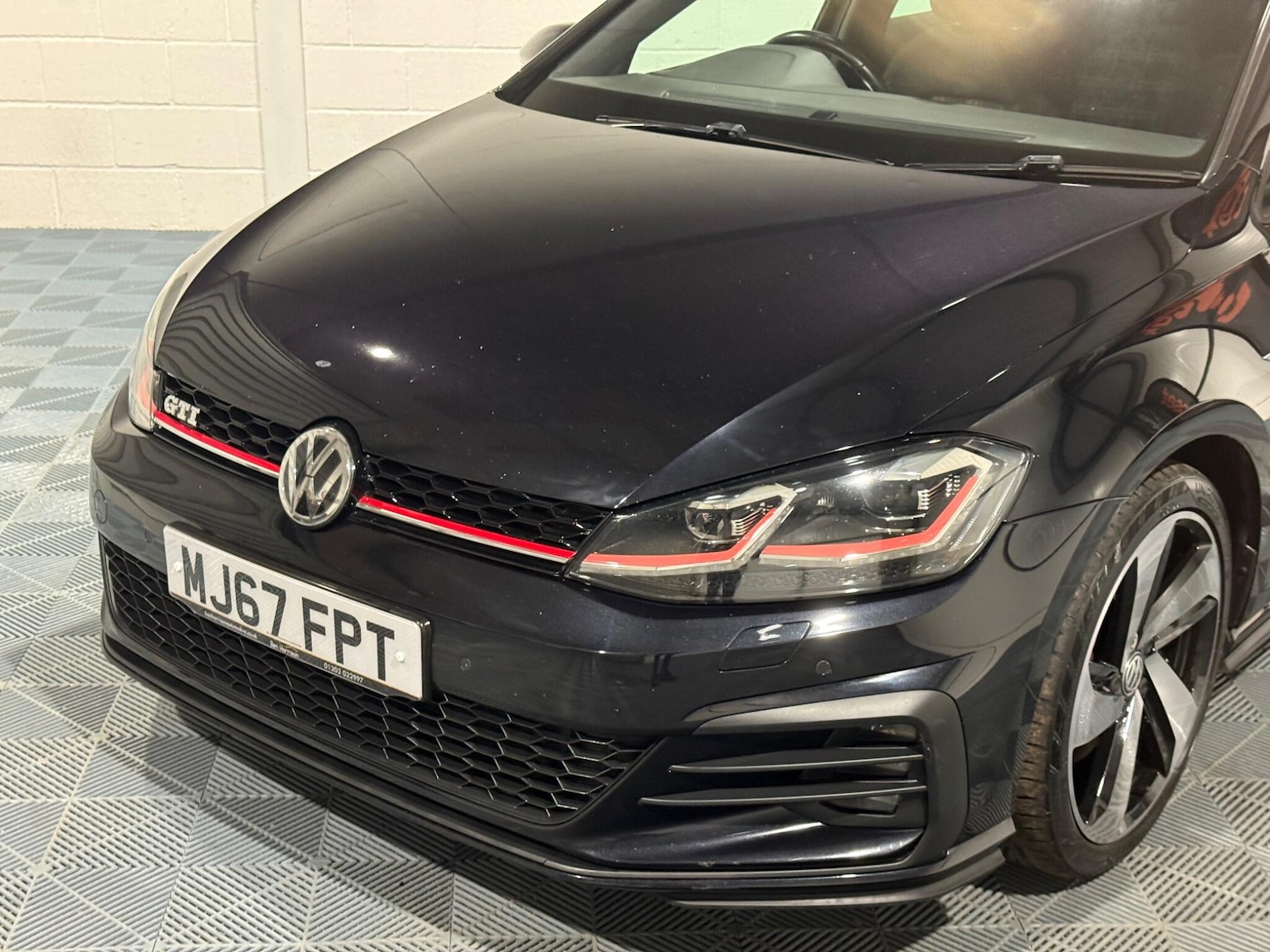 Used Volkswagen Golf 2017 for sale - 76832532: Photo 68