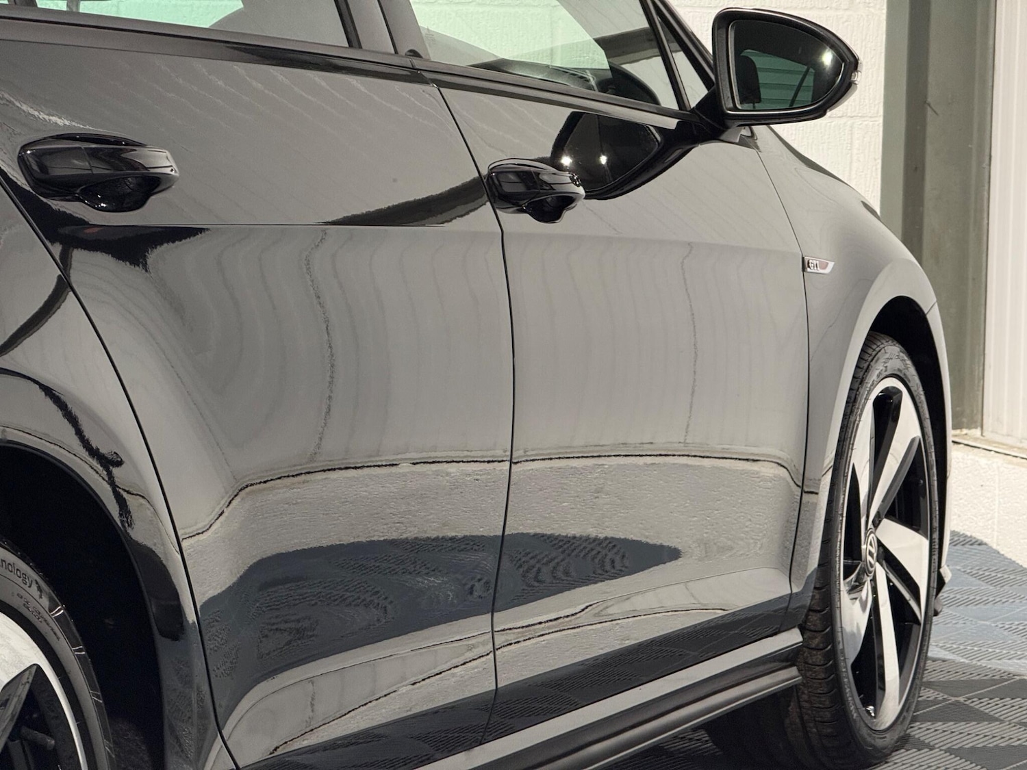 Used Volkswagen Golf 2017 for sale - 76832532: Photo 76