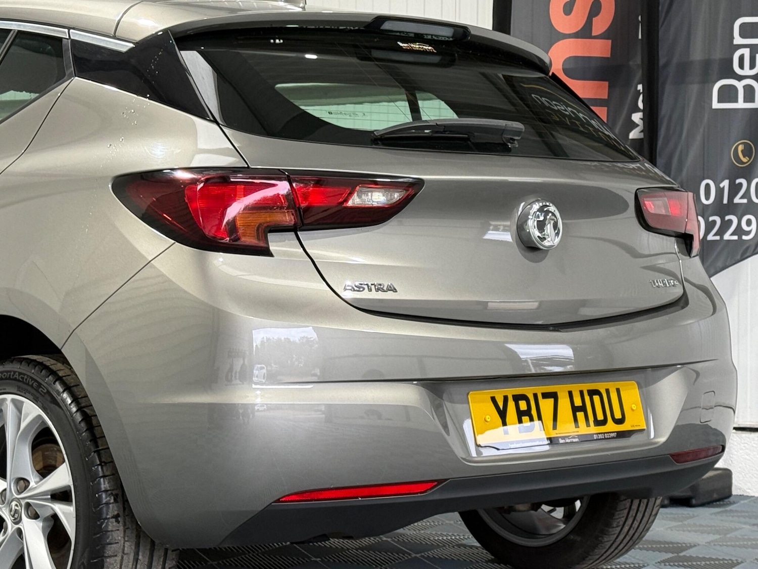 Used Vauxhall Astra 2017 for sale - 76336351: Photo 21
