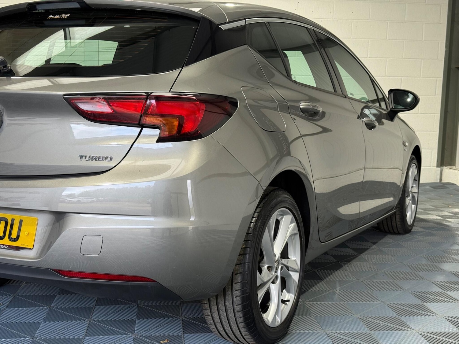 Used Vauxhall Astra 2017 for sale - 76336351: Photo 32