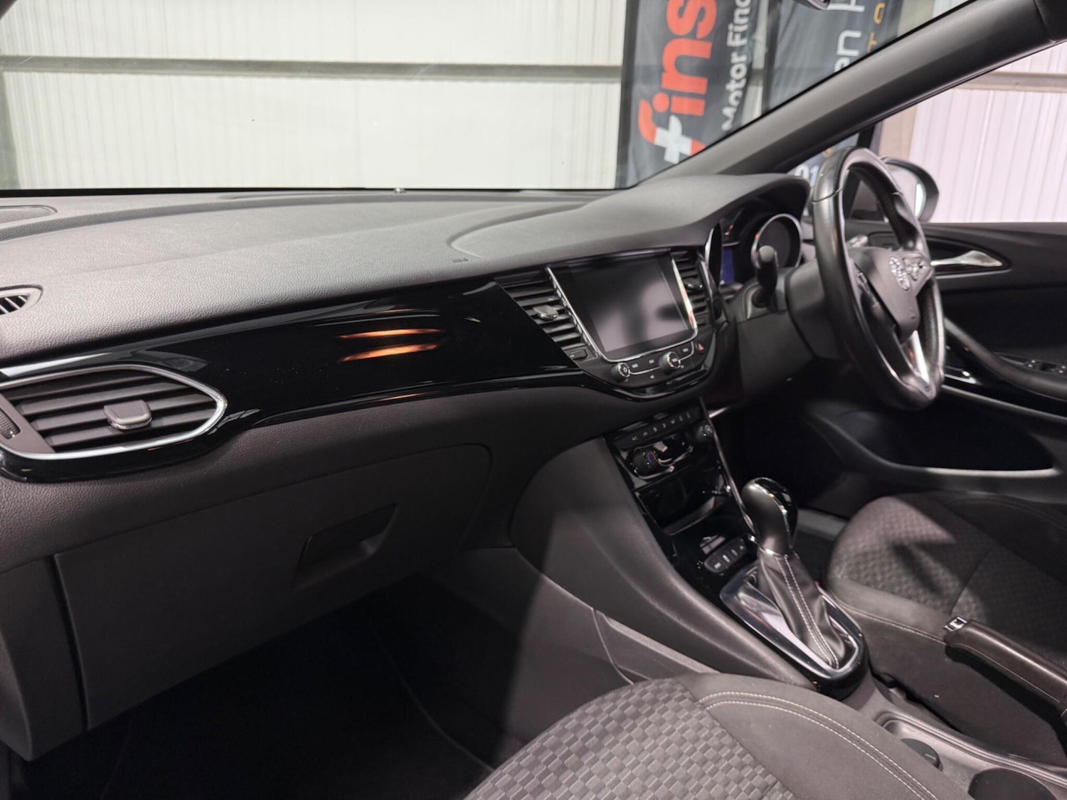 Used Vauxhall Astra 2017 for sale - 76336351: Photo 35