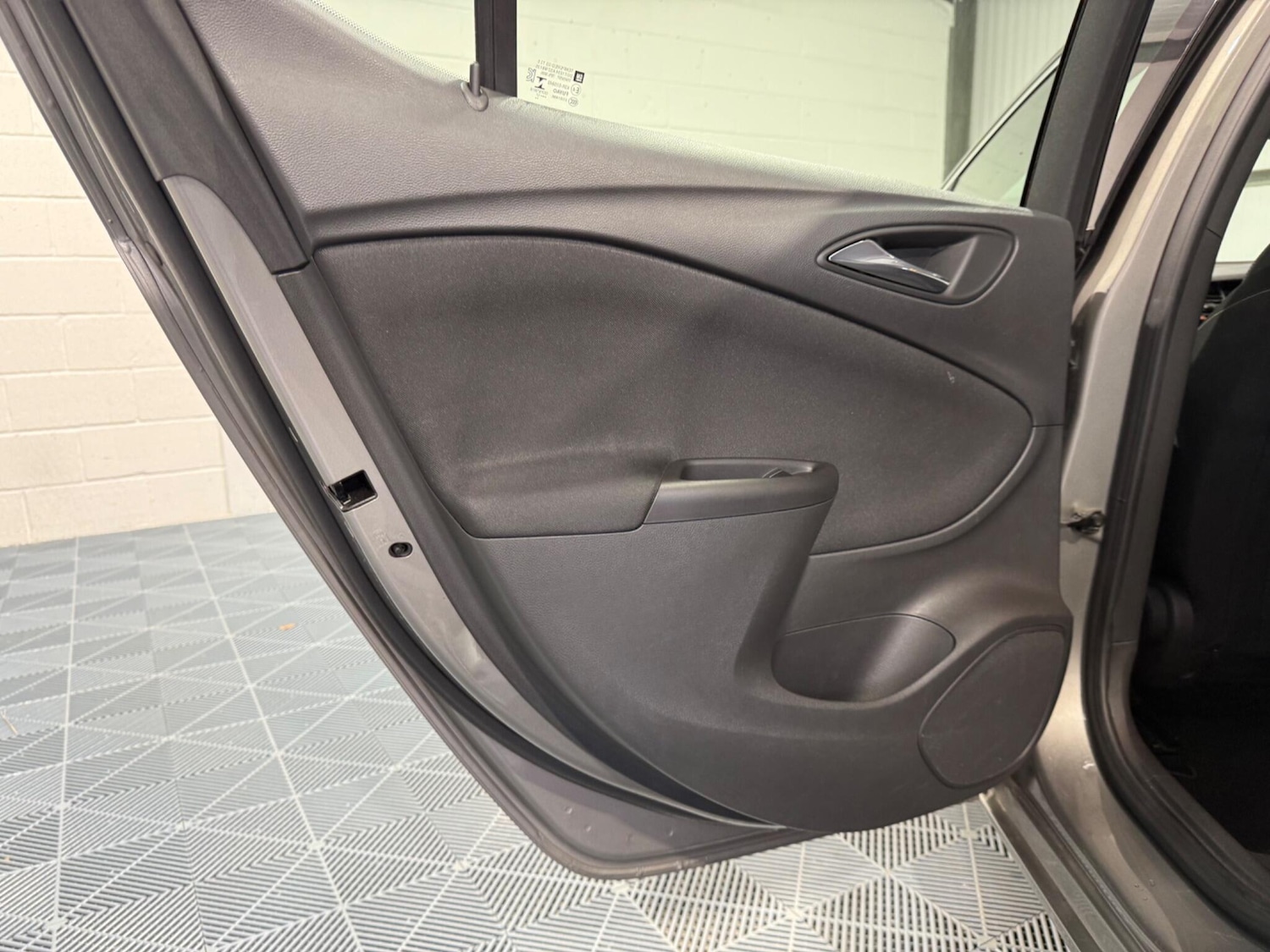 Used Vauxhall Astra 2017 for sale - 76336351: Photo 46